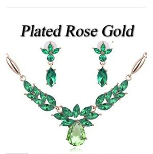 Necklace and earrings set